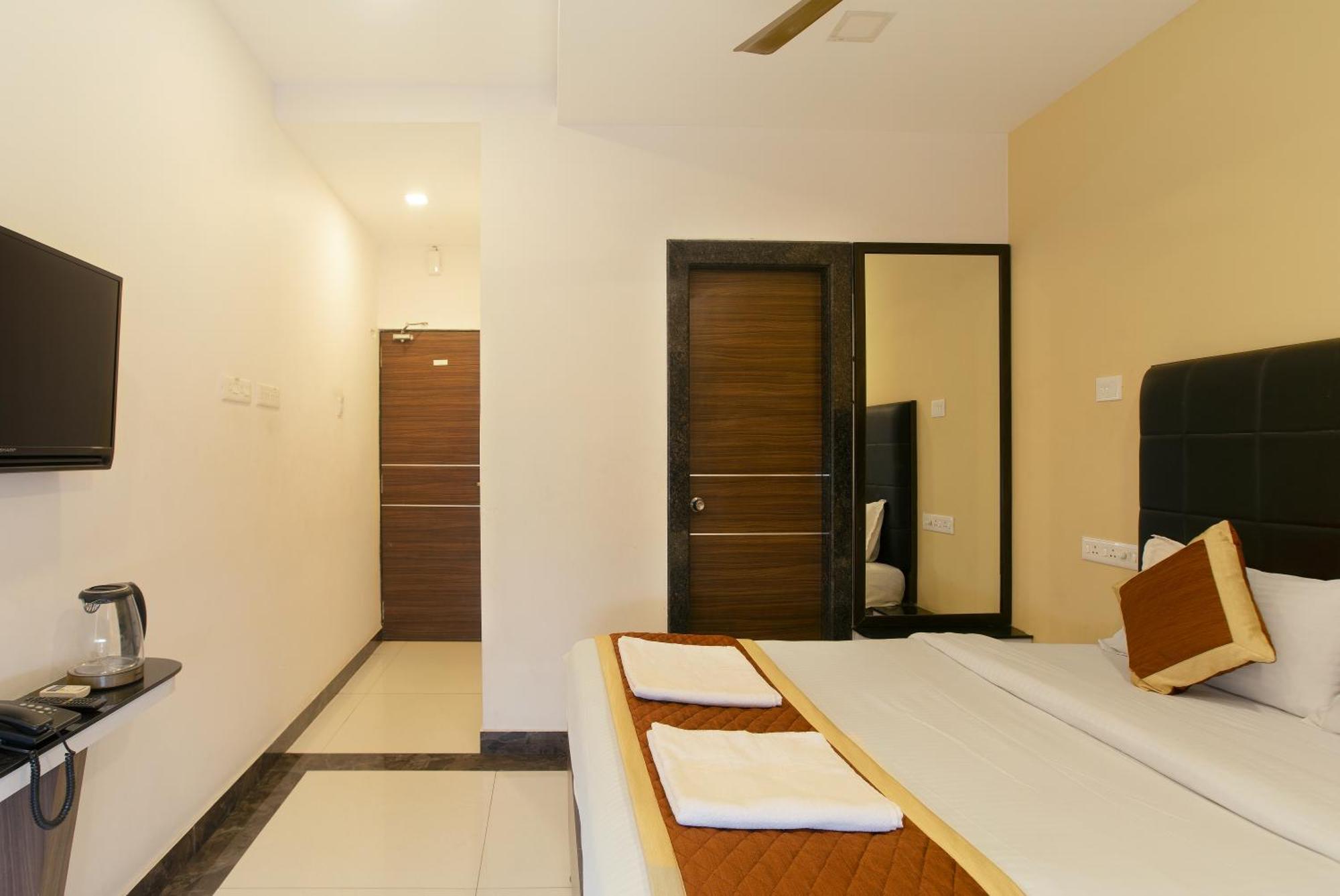 Manjhi Residency Hotel Tiruchirappalli Buitenkant foto