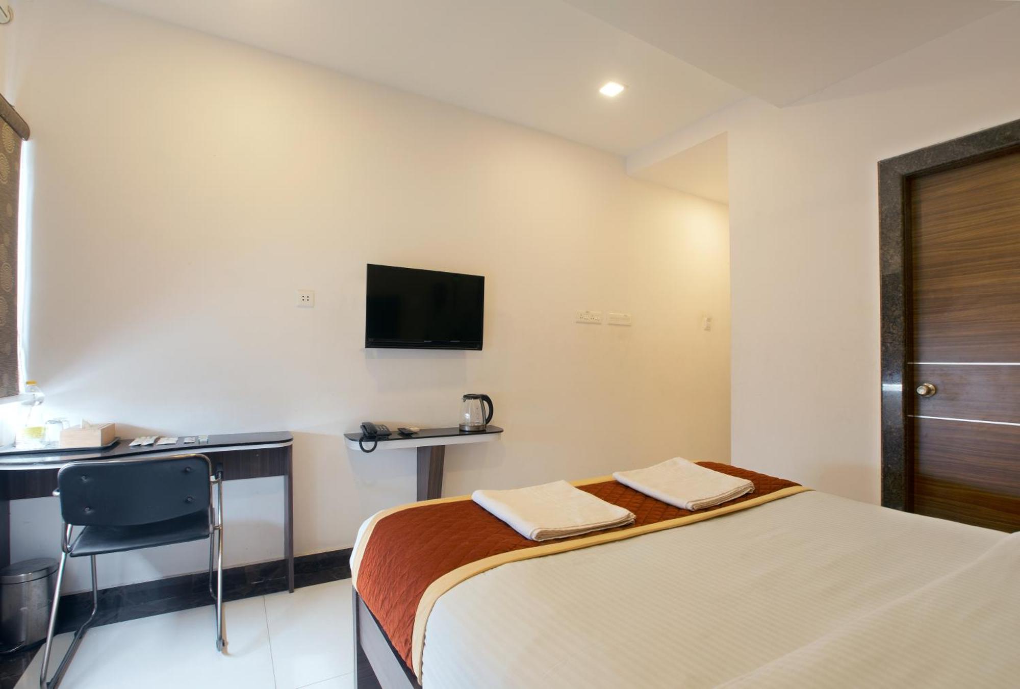Manjhi Residency Hotel Tiruchirappalli Buitenkant foto