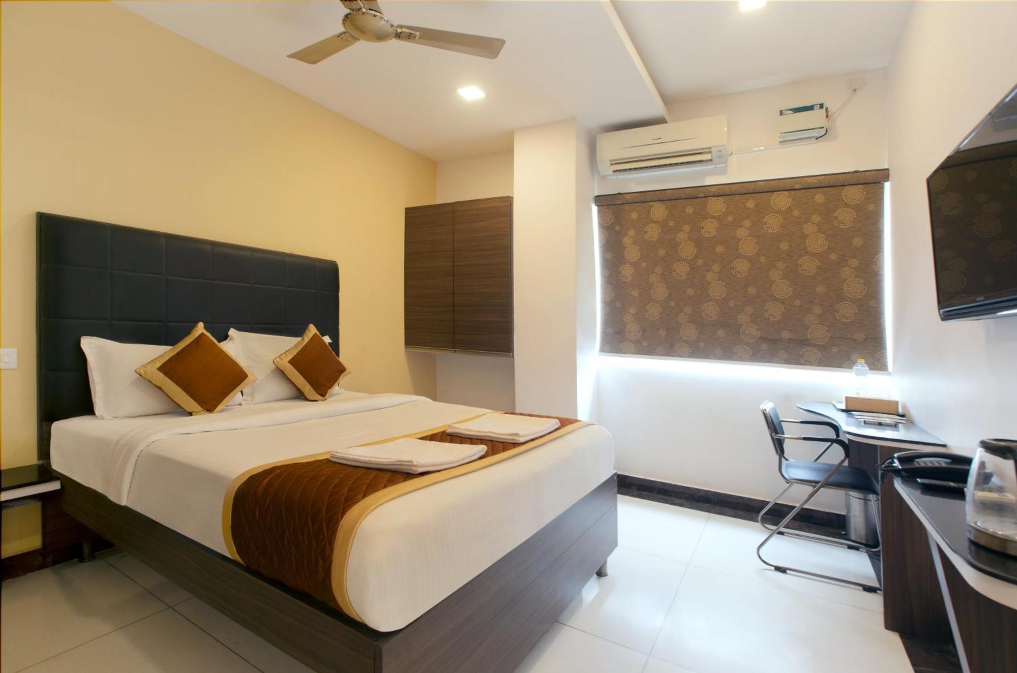 Manjhi Residency Hotel Tiruchirappalli Buitenkant foto