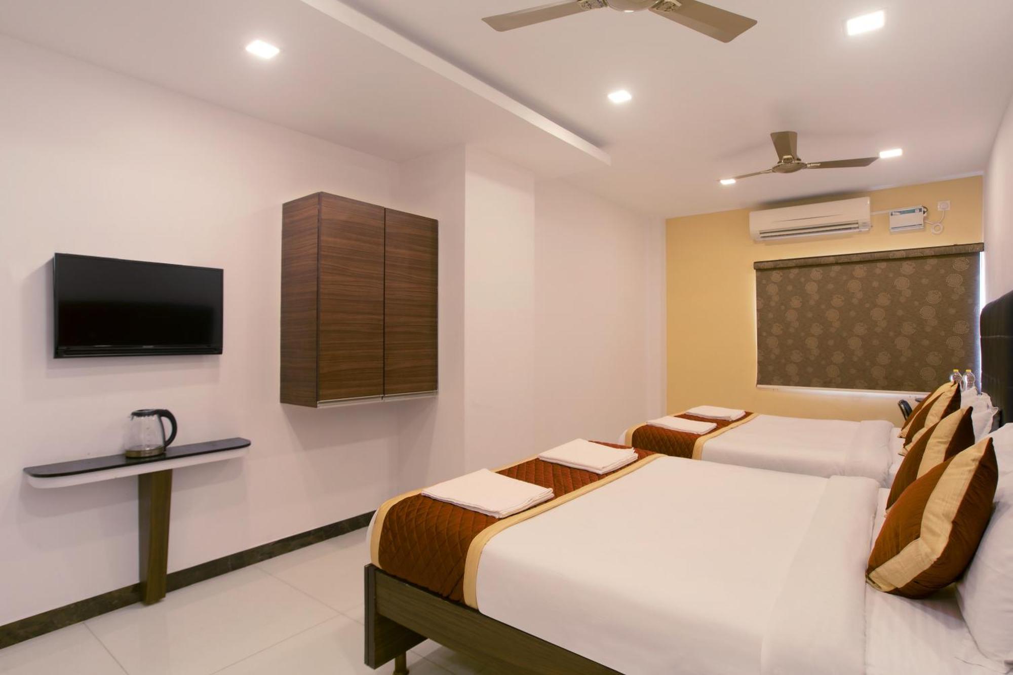 Manjhi Residency Hotel Tiruchirappalli Buitenkant foto