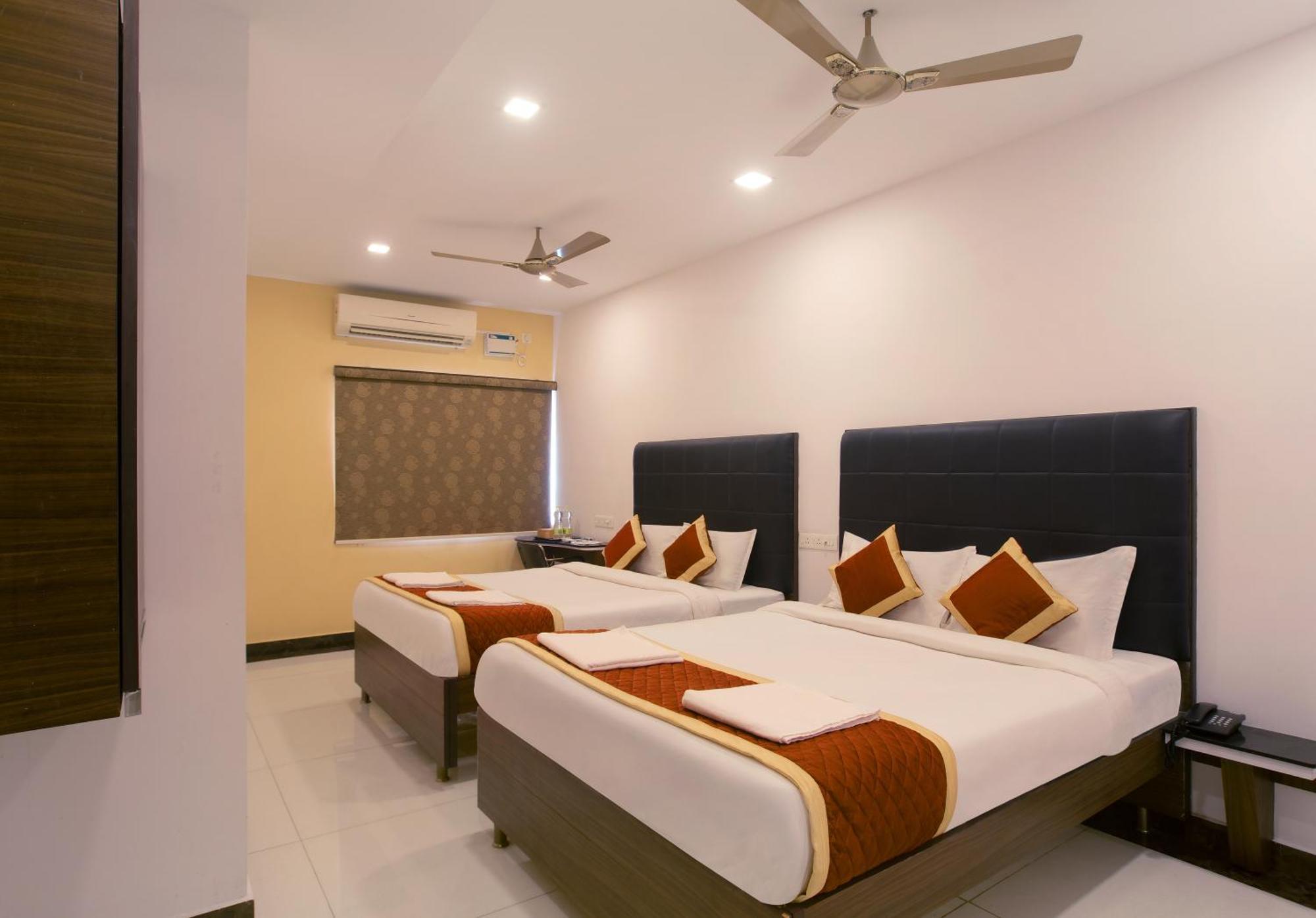 Manjhi Residency Hotel Tiruchirappalli Buitenkant foto
