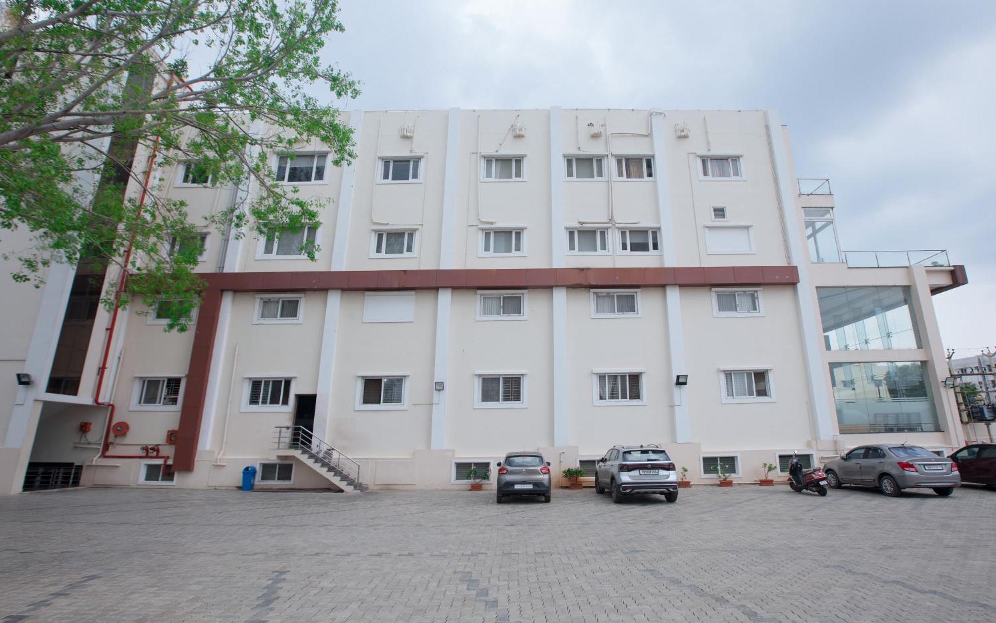 Manjhi Residency Hotel Tiruchirappalli Buitenkant foto