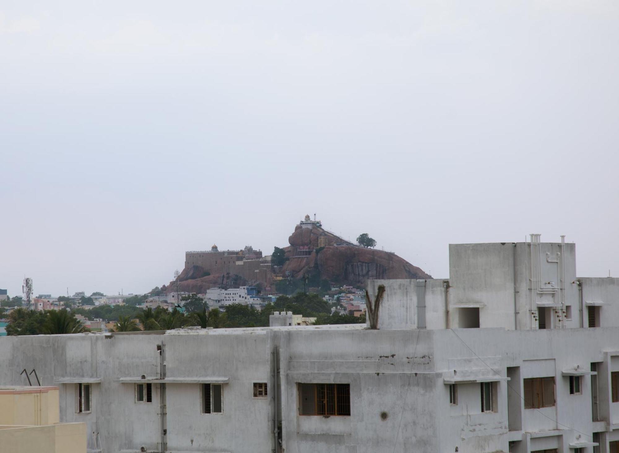 Manjhi Residency Hotel Tiruchirappalli Buitenkant foto