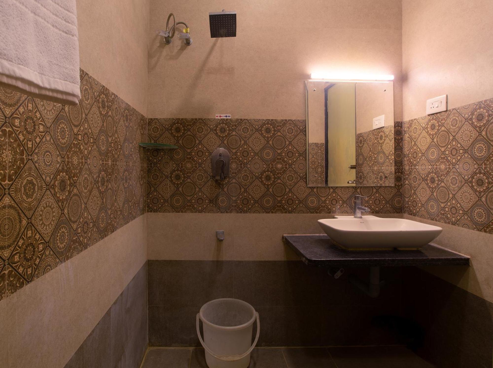 Manjhi Residency Hotel Tiruchirappalli Buitenkant foto